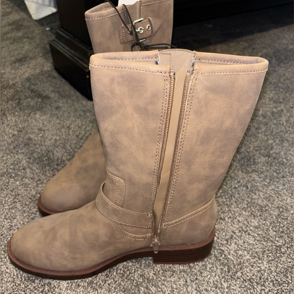 Dolce Vita Moto Boots - Picture 5 of 8